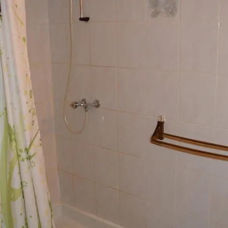 Appartement Saint-cyprien, 2 Pièces, 4 Personnes - Fr-1-225d-139 *
